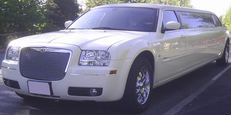 cream limo hire